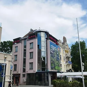 Family Opera Plaza- Former Warna